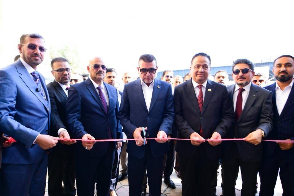 رئيس جامعة ذي قار يشارك في افتتاح مركز التحوّل الرقمي والأمن السيبراني